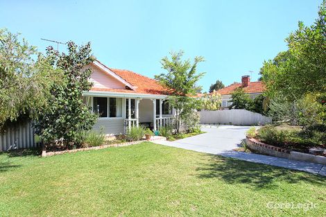 Property photo of 11 Nicholas Crescent Hilton WA 6163