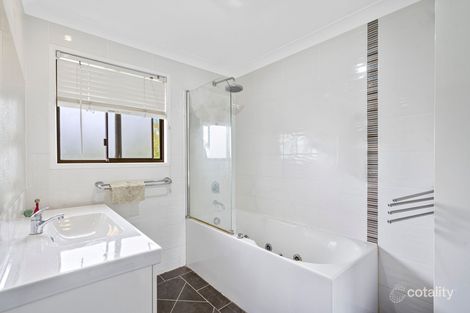 Property photo of 12 Farrell Drive Walloon QLD 4306