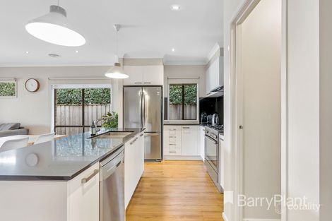 Property photo of 30 Charter Road Werribee VIC 3030