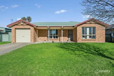 Property photo of 10 Thomas Clarke Place Mudgee NSW 2850