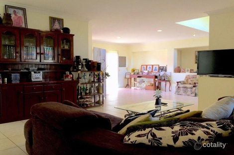 Property photo of 5 Glastonbury Drive Bethania QLD 4205
