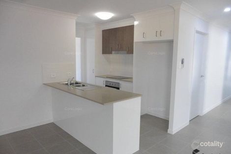 Property photo of 8 Larimar Avenue Yarrabilba QLD 4207