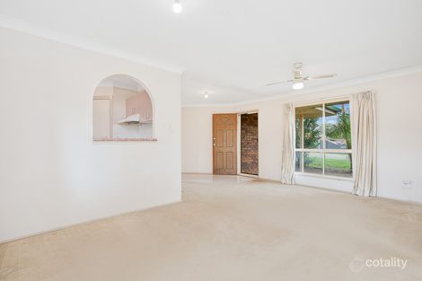 Property photo of 3 Solandra Circuit Regents Park QLD 4118
