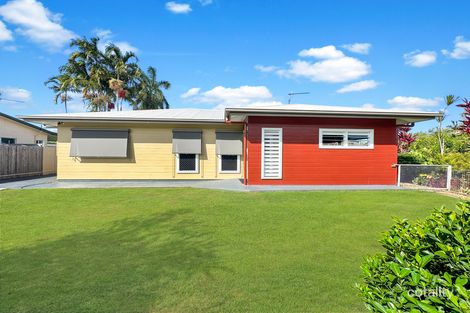 172 Ocean Pde, Balgal Beach, QLD 4816
