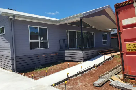 27 Laurel St, Russell Island, QLD 4184