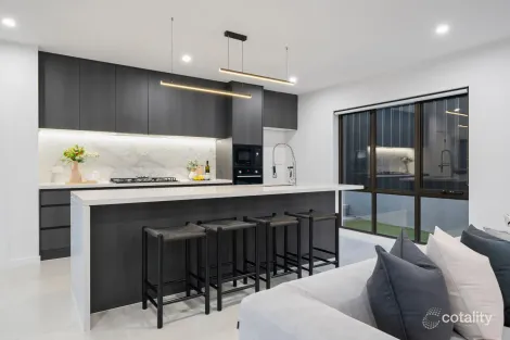 Property photo of 103 Sculthorpe Avenue Whitlam ACT 2611