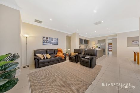 Property photo of 31 Highpoint Drive South Morang VIC 3752