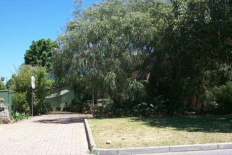 Property photo of 67 Princess Road Doubleview WA 6018