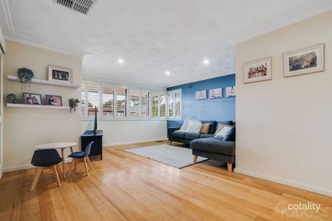 Property photo of 40 Nangiloc Crescent Werribee VIC 3030