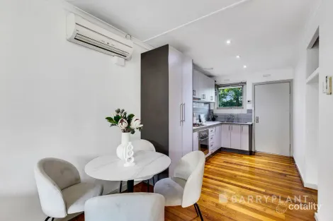 Property photo of 2/8 Simpson Road Ferntree Gully VIC 3156