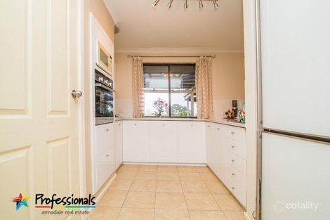 Property photo of 76 Merilee Terrace Kelmscott WA 6111