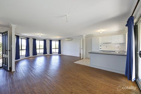 Property photo of 18 Poinciana Drive Innes Park QLD 4670