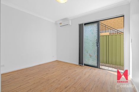 Property photo of 1/18 Whitlock Road Queens Park WA 6107