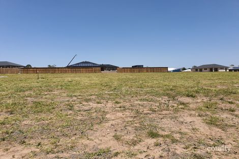 68 Loch Ness Cct, New Beith, QLD 4124