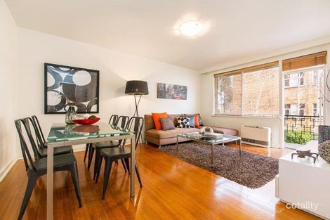 13/27 Dickens St, Elwood, VIC 3184