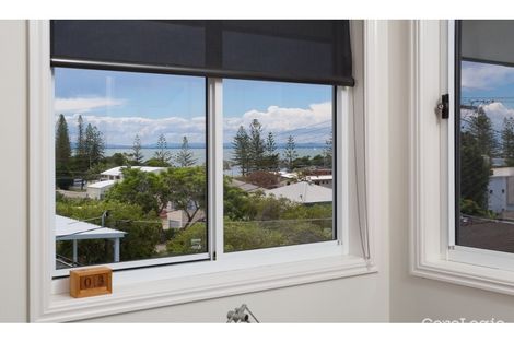 5 Fourth Ave, Scarborough, QLD 4020