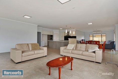 Property photo of 17 Patchouli Circle Atwell WA 6164