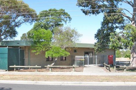 28 Fairbairn Rd, Sunshine West, VIC 3020