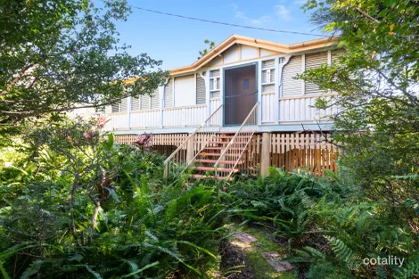 Property photo of 119 Mildmay Street Fairfield QLD 4103