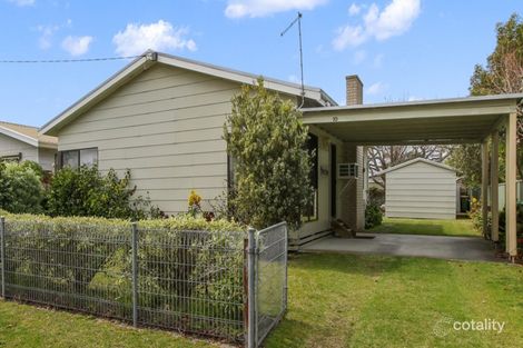 Property photo of 10 Fish Street Lakes Entrance VIC 3909