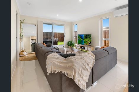 Property photo of 7 Lauenstein Crescent Pimpama QLD 4209