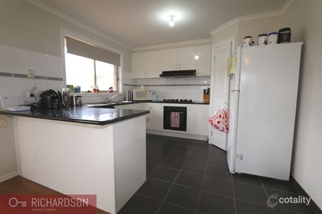 Property photo of 53 Jade Crescent Wyndham Vale VIC 3024
