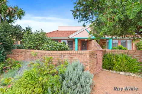 Property photo of 2/212 Beach Road Batehaven NSW 2536