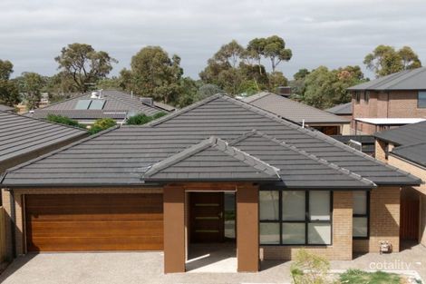 13 Bristol St, Strathtulloh, VIC 3338