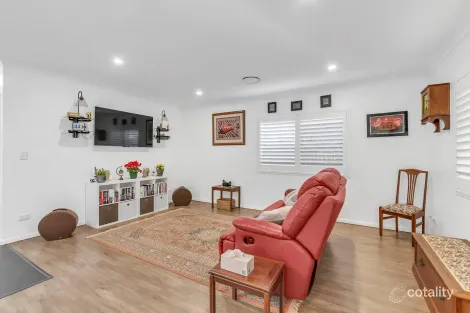 Property photo of 6 Blackdown Street Harristown QLD 4350