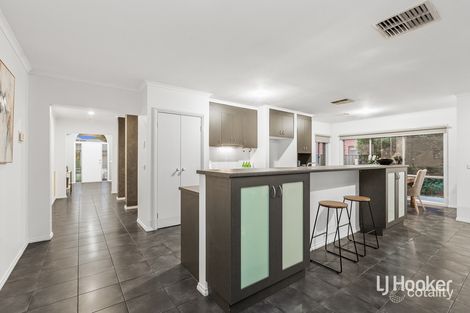 Property photo of 13 May Gibbs Circle Point Cook VIC 3030