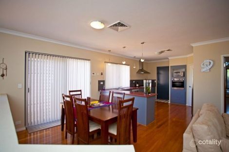 Property photo of 6 The Oval Madeley WA 6065