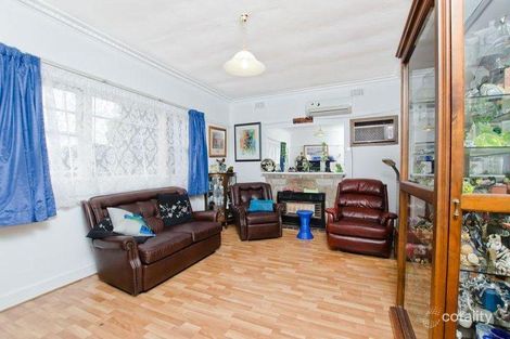 Property photo of 37 Watt Avenue Oak Park VIC 3046