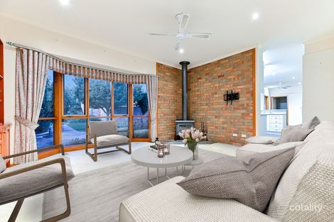 Property photo of 17 Brisbane Street Berwick VIC 3806