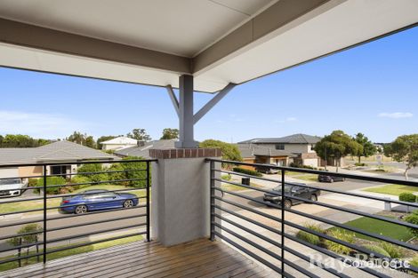 Property photo of 9 Bloom Avenue Greenvale VIC 3059
