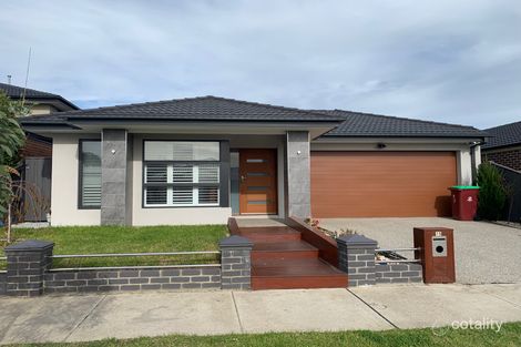 15 Rainford Cres, Lyndhurst, VIC 3975