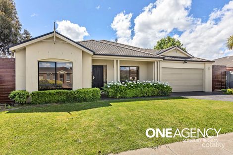 Property photo of 26 Higgs Circuit Sunbury VIC 3429