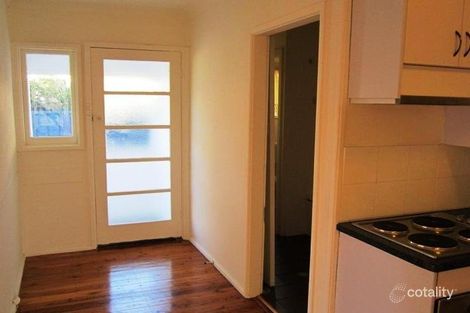 Property photo of 4 Banksia Avenue Windang NSW 2528