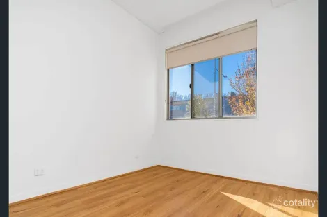 Property photo of 129/116 Easty Street Phillip ACT 2606