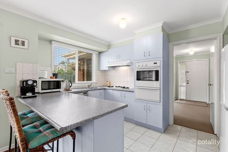 Property photo of 1 Alverna Close Greensborough VIC 3088
