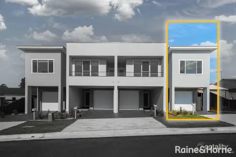 8d Jacana Pl, Ingleburn, NSW 2565