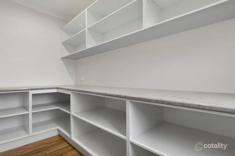 Property photo of 9 Birdwood Close Eaglehawk VIC 3556