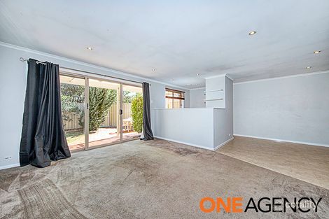 Property photo of 17/23 Elm Way Jerrabomberra NSW 2619