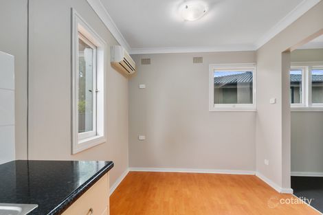 Property photo of 15 Kurrawa Crescent Koonawarra NSW 2530