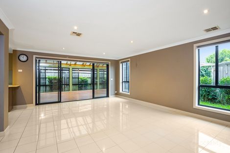 Property photo of 2/26 Burchall Crescent Rowville VIC 3178