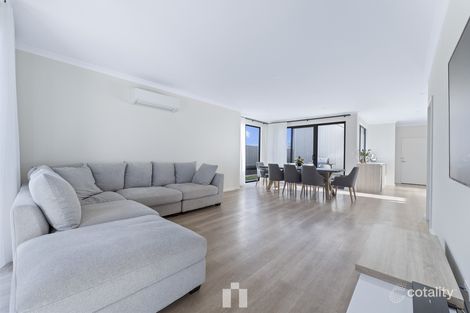 Property photo of 36 Turquoise Boulevard Treeby WA 6164