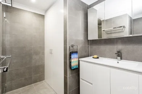 Property photo of 28/102-104 Albion Street Surry Hills NSW 2010