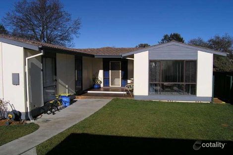 10 Yabsley Pl, Charnwood, ACT 2615