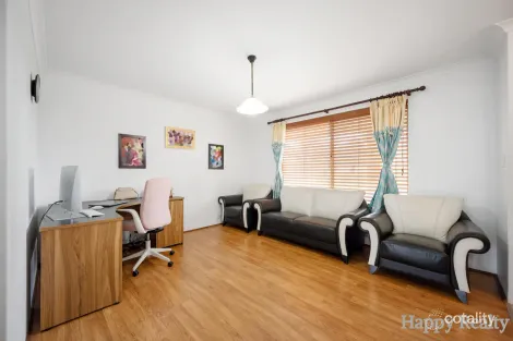 Property photo of 1 The Ramble Canning Vale WA 6155
