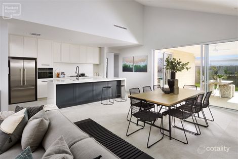 Property photo of 6 Lucent Place Mandogalup WA 6167