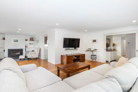 Property photo of 5 Tully Place Berkeley Vale NSW 2261